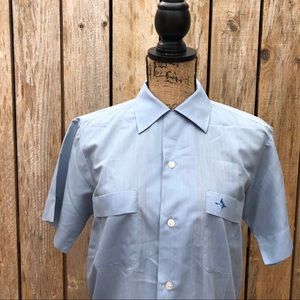 VINTAGE 1950’s SKY BLUE SHORT SLEEVE BUTTON DOWN